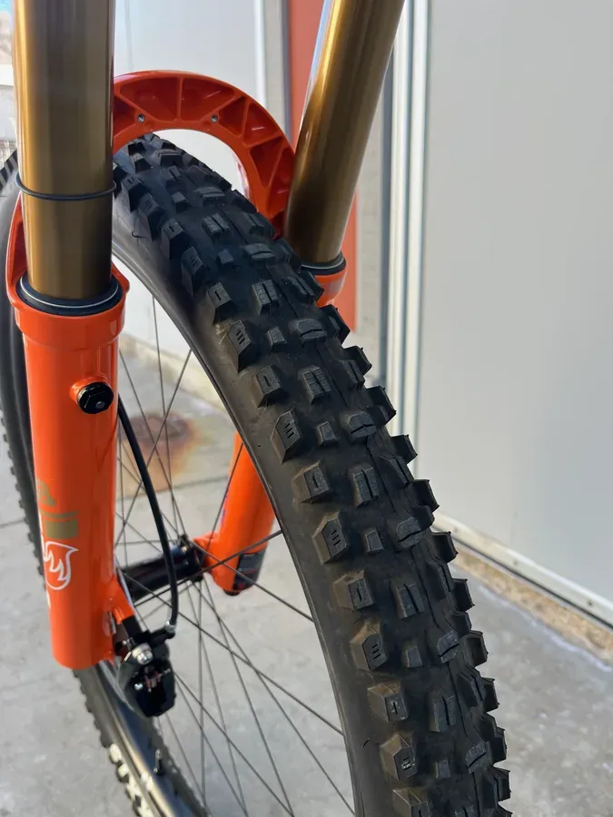 Pivot Firebird PFR 13