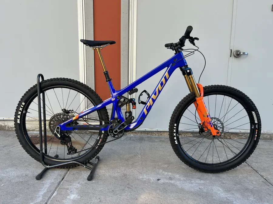 Pivot Firebird PFR 29