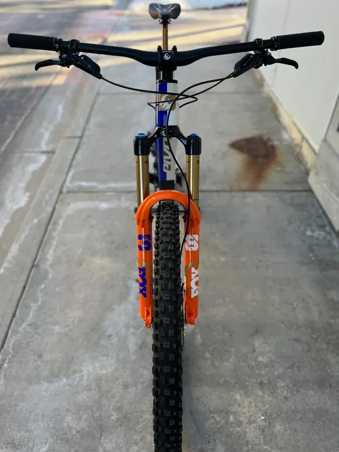 Pivot Firebird PFR 36